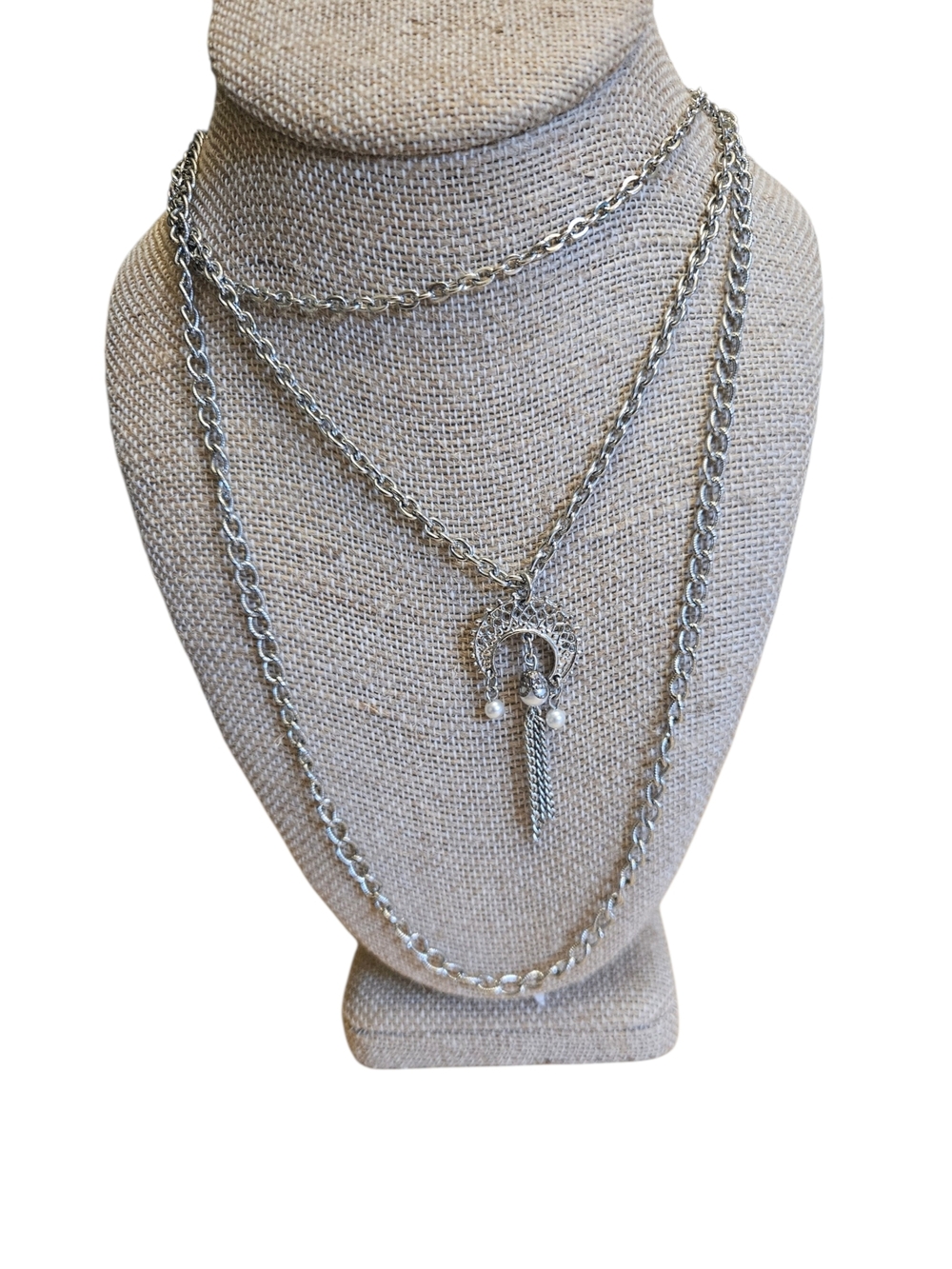 Layered Silver Tone Chain Necklace 28in Boho Crescent Tassel Faux Pearl Statemen